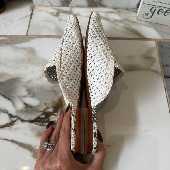 Sam Edelman Elva Pointed Toe Mules Size 9 White Wicker  Leather Woven Shoes - Picture 6 of 9